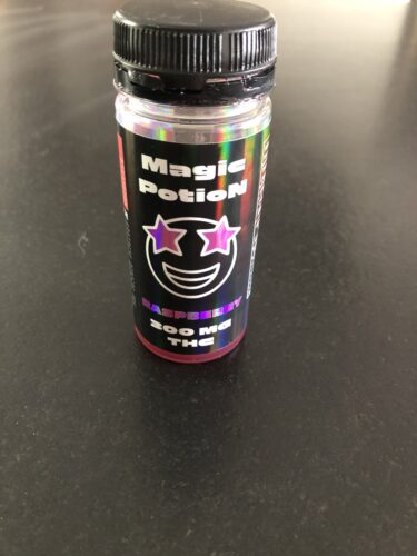 Click to view full screen Sirop THC - Magic Potion - 300 Mg photo review