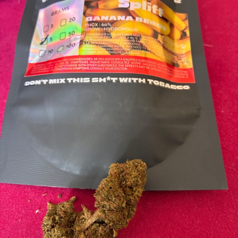 Avaliação de cliente Banana Berry com foto - Spliff