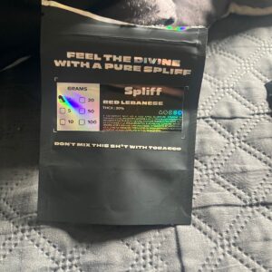 Opinião de cliente com fotografia – SPLIFF