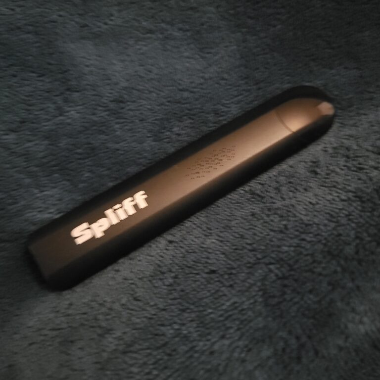Avaliação de cliente Magic Vape com foto - Spliff